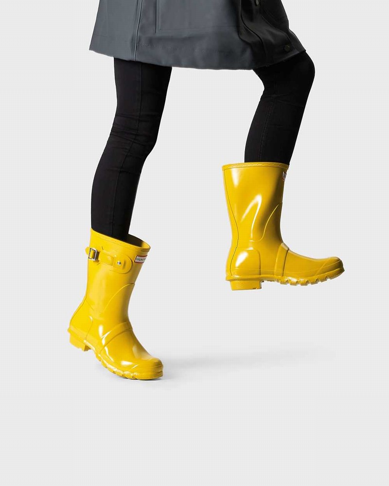 Hunter Original Short Mid-Calf Women Rain Boots Yellow | 148742217