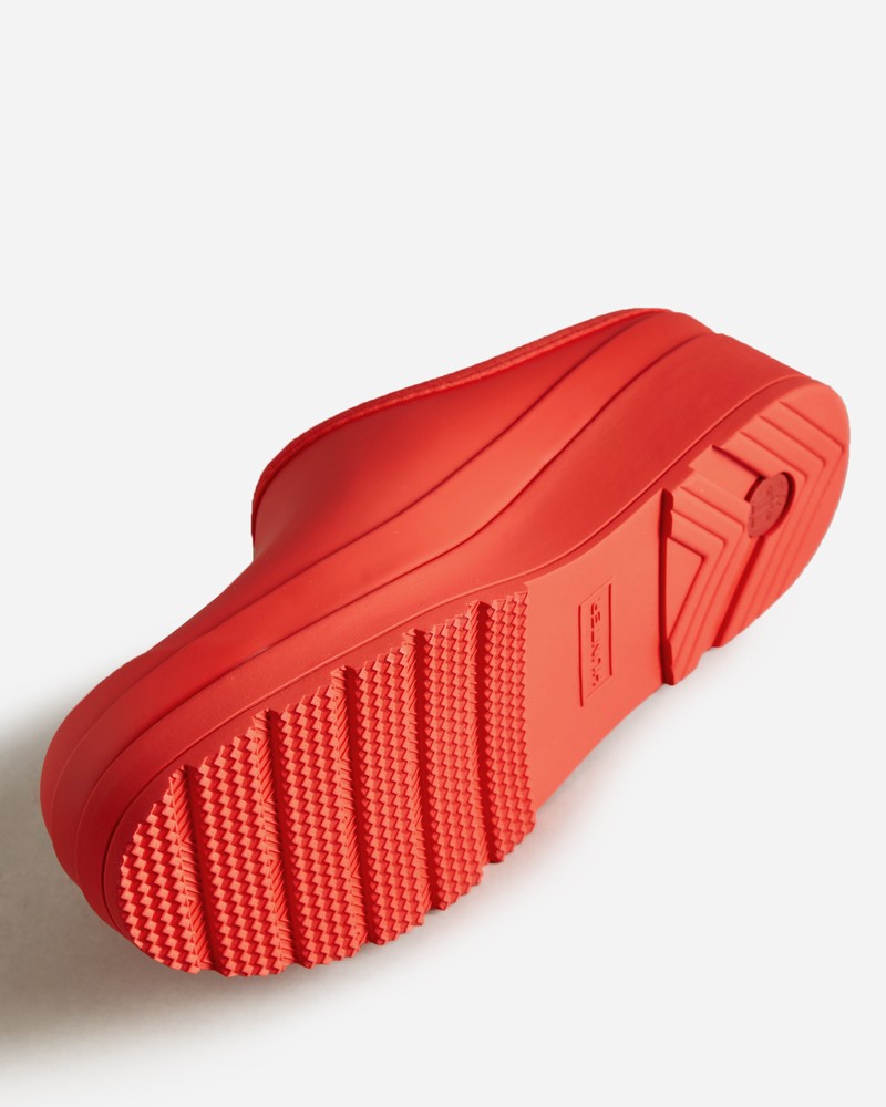 Hunter Play Women Clogs Red | 830396194
