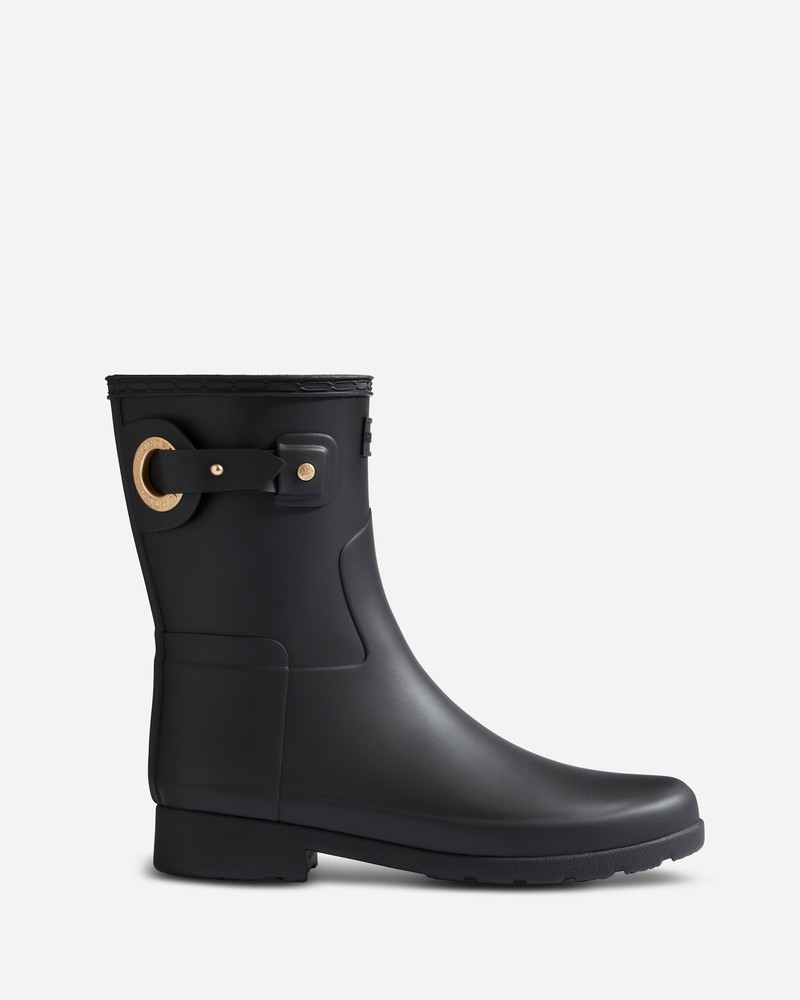 Hunter Refined Short Eyelet Buckle Women Boots Black | 739083088