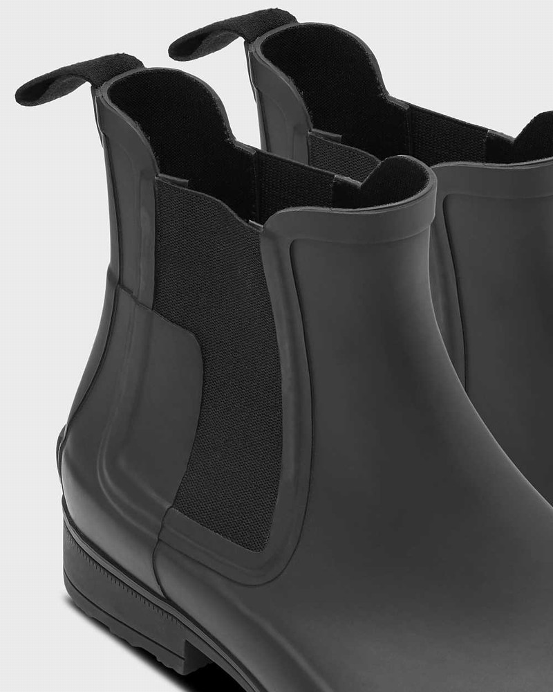 Hunter Refined Slim Fit Men Chelsea Boots Black | 180312206
